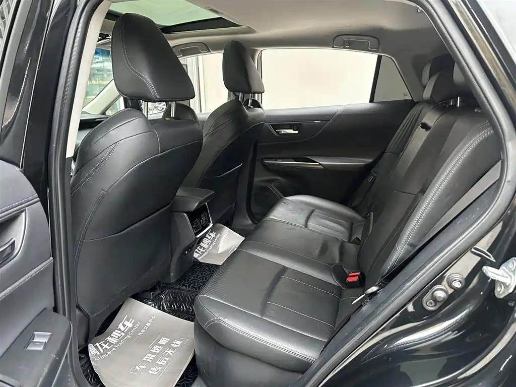 Toyota Toyota Harrier 2022 Hybrid 2.5L CVT FWD Luxury Edition 2023 - thumbnail 7