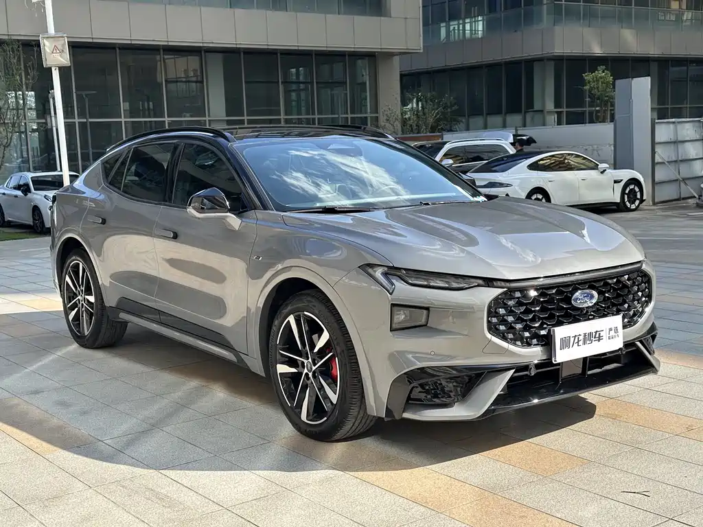 Ford EVOS EcoBoost 245 ST-Line 2022 - thumbnail 11