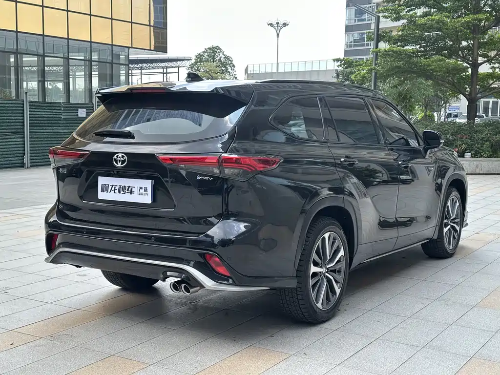 Toyota Toyota Crown Kluger 2024 2.5L HEV AWD Flagship Edition 2025 - thumbnail 4