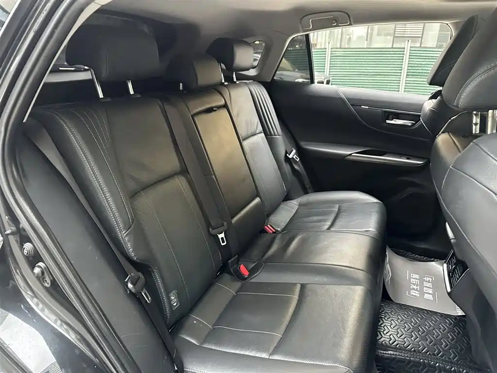Toyota Toyota Harrier 2022 Hybrid 2.5L CVT FWD Luxury Edition 2023 - thumbnail 10