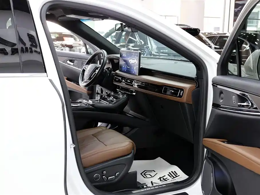 Lincoln Lincoln Nautilus 2021 2.7T AWD Reserve 2022 - thumbnail 18
