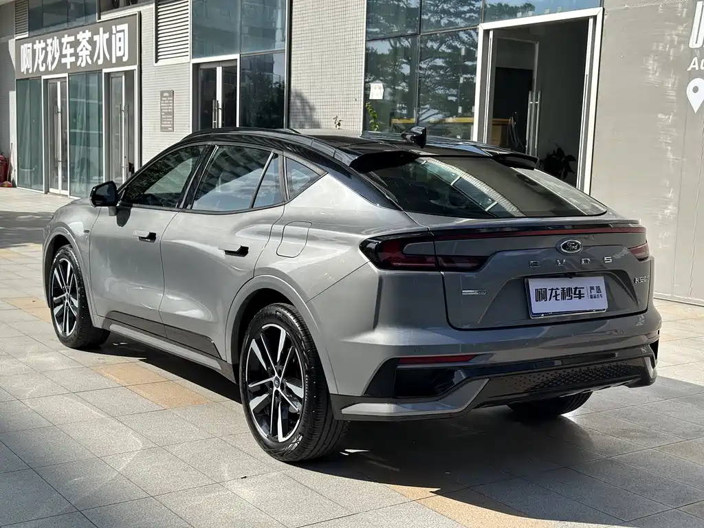 Ford EVOS EcoBoost 245 ST-Line 2022 - thumbnail 13