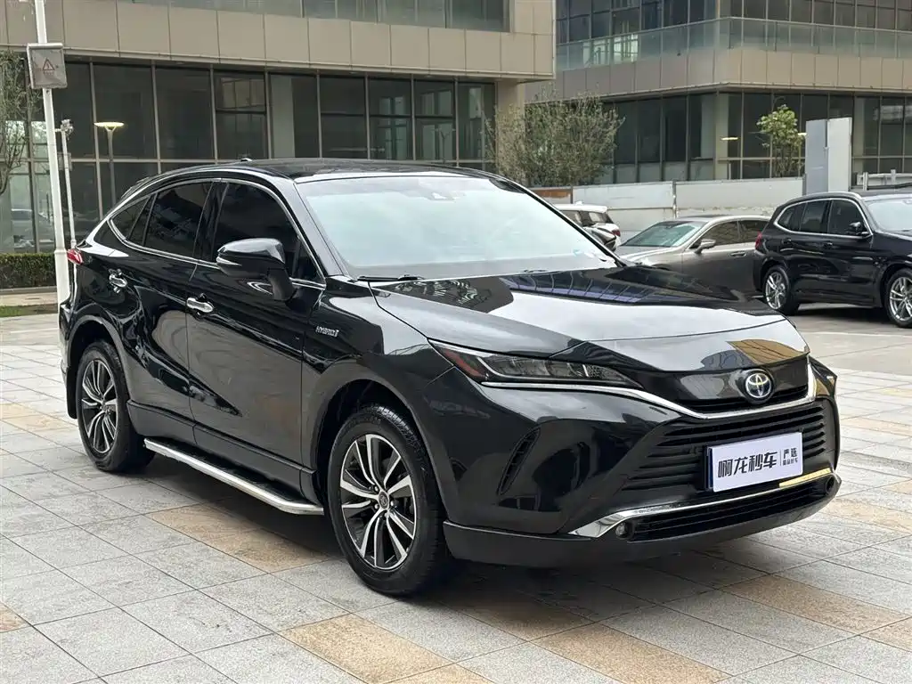 Toyota Toyota Harrier 2022 Hybrid 2.5L CVT FWD Luxury Edition 2023 - thumbnail 11
