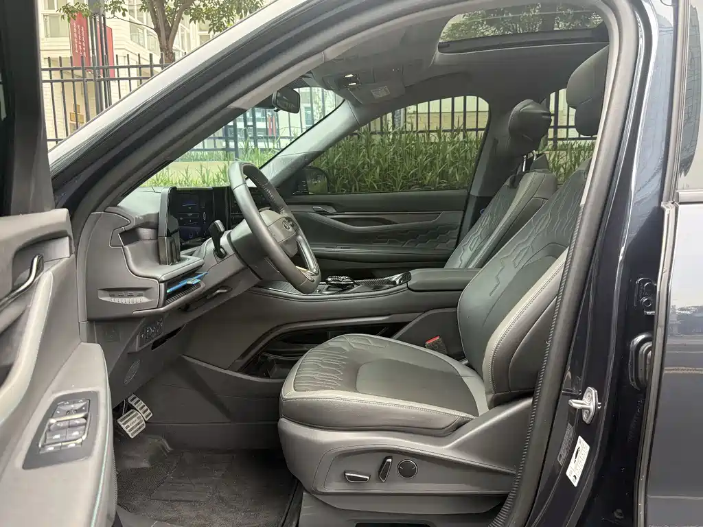 Ford Ford Edge L 2023 2.0T EcoBoost HEV FWD 7-Seater Luxury Edition 2024 - thumbnail 14