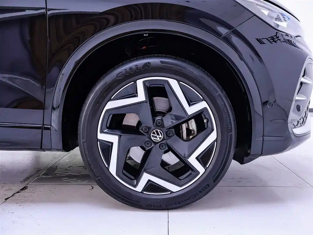 Volkswagen Tiguan L 2024 PRO 330TSI FWD R-Line 2024 - thumbnail 6