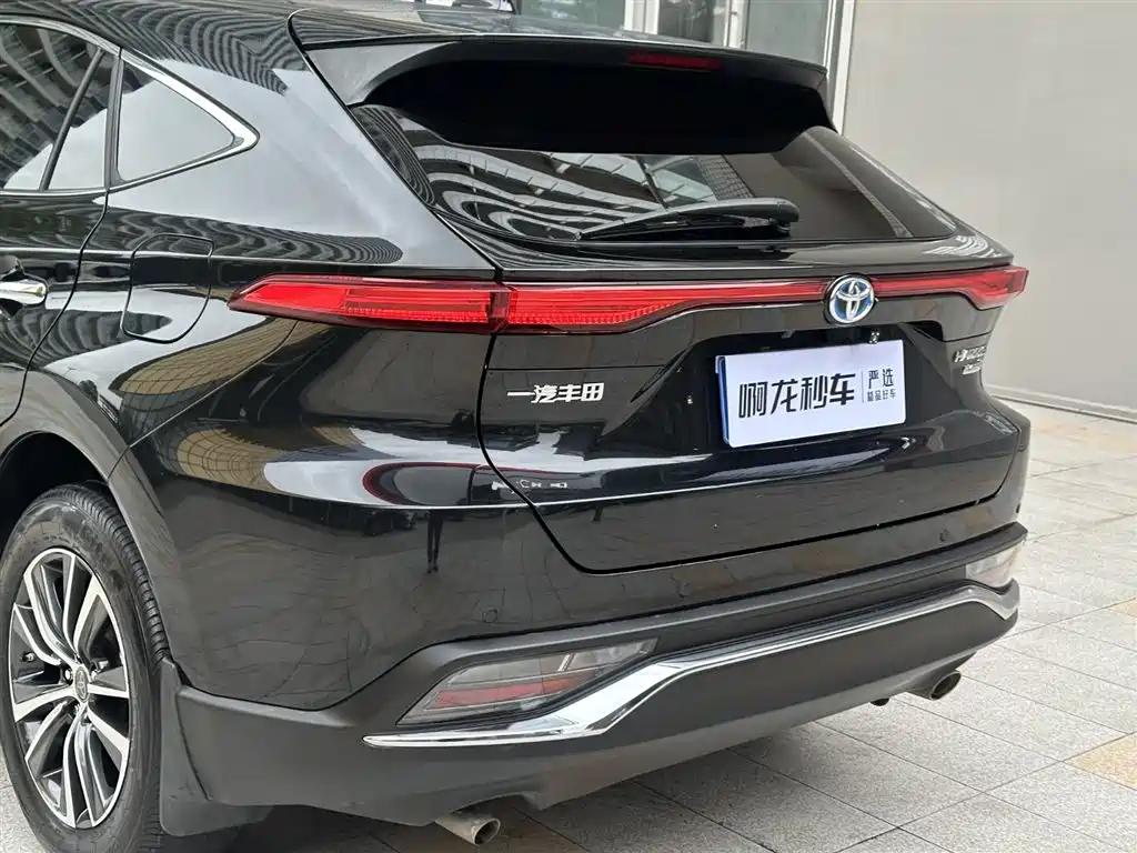 Toyota Toyota Harrier 2022 Hybrid 2.5L CVT FWD Luxury Edition 2023 - thumbnail 16