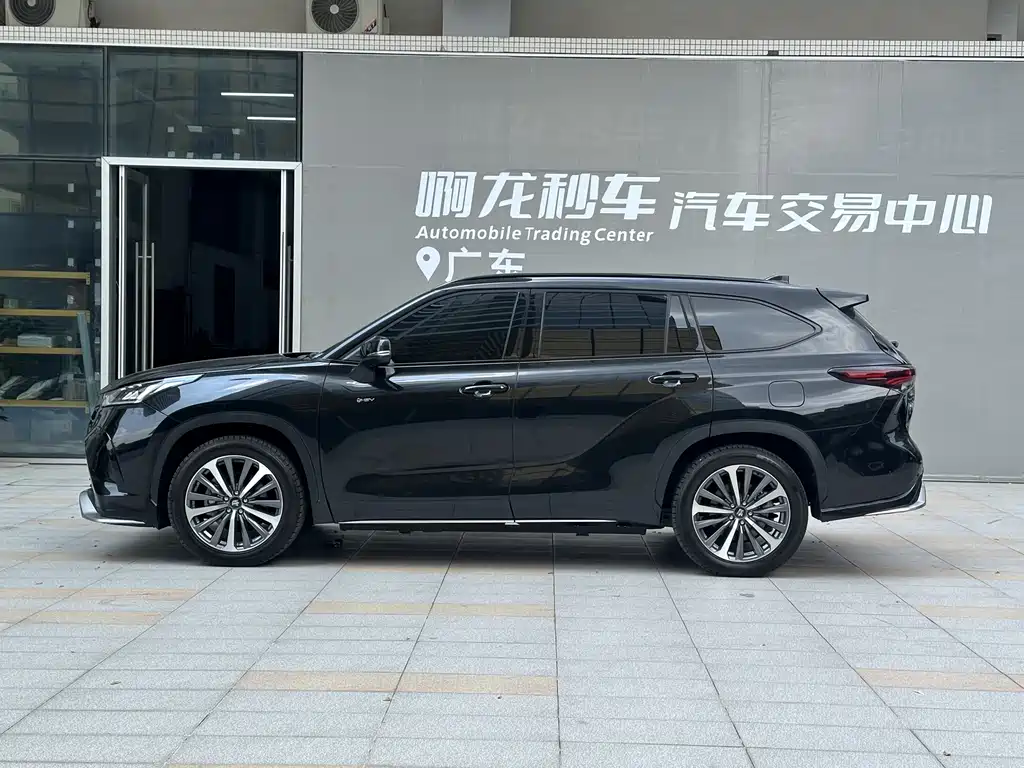 Toyota Toyota Crown Kluger 2024 2.5L HEV AWD Flagship Edition 2025 - thumbnail 17