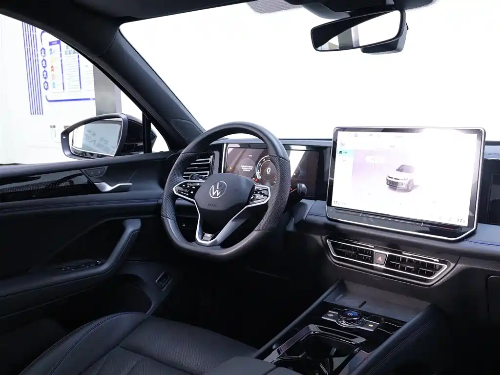 Volkswagen Tiguan L 2024 PRO 330TSI FWD R-Line 2024 - thumbnail 14