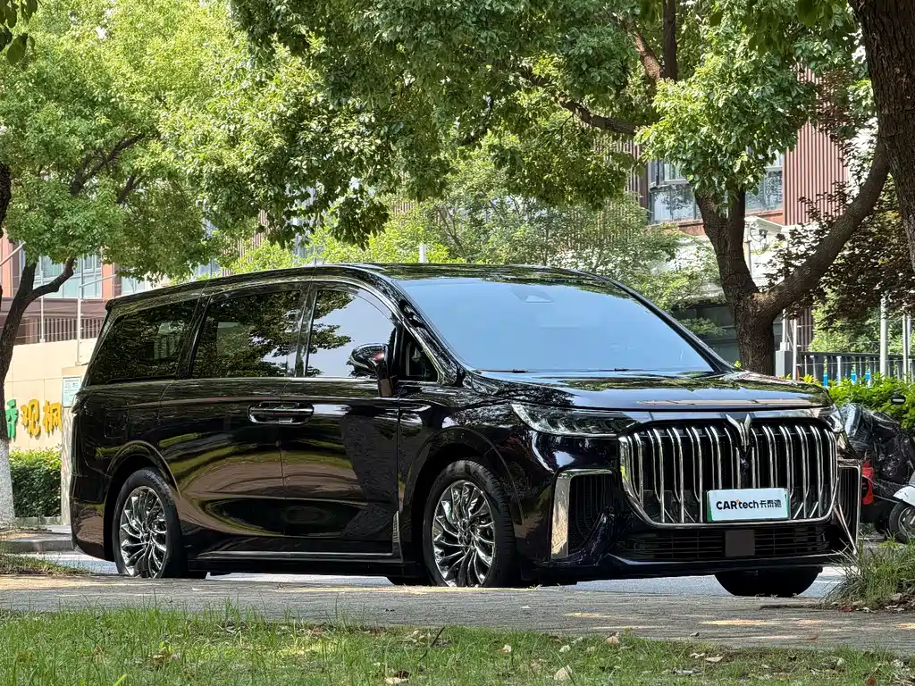 Voyah Voyah Dreamer 2024 PHEV Ultra Long Range Flagship Edition 2024 - thumbnail 3