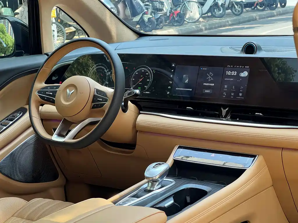 Voyah Voyah Dreamer 2024 PHEV Ultra Long Range Flagship Edition 2024 - thumbnail 13