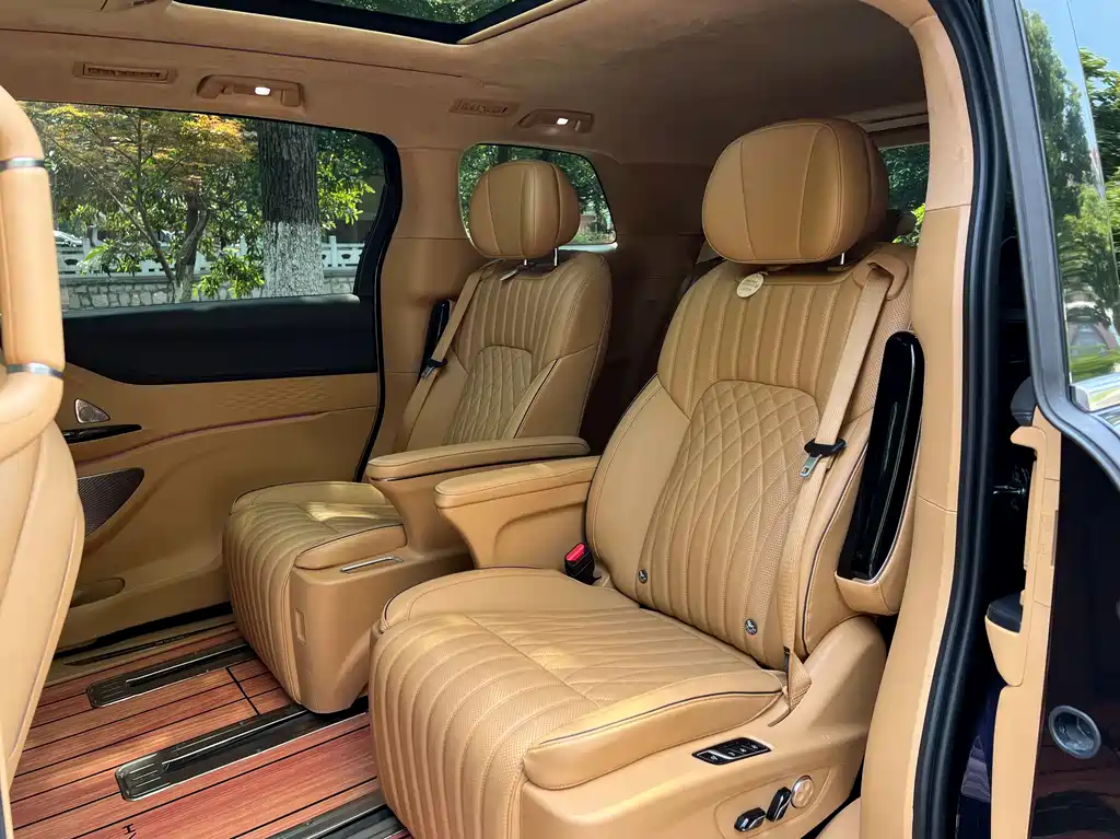 Voyah Voyah Dreamer 2024 PHEV Ultra Long Range Flagship Edition 2024 - thumbnail 19