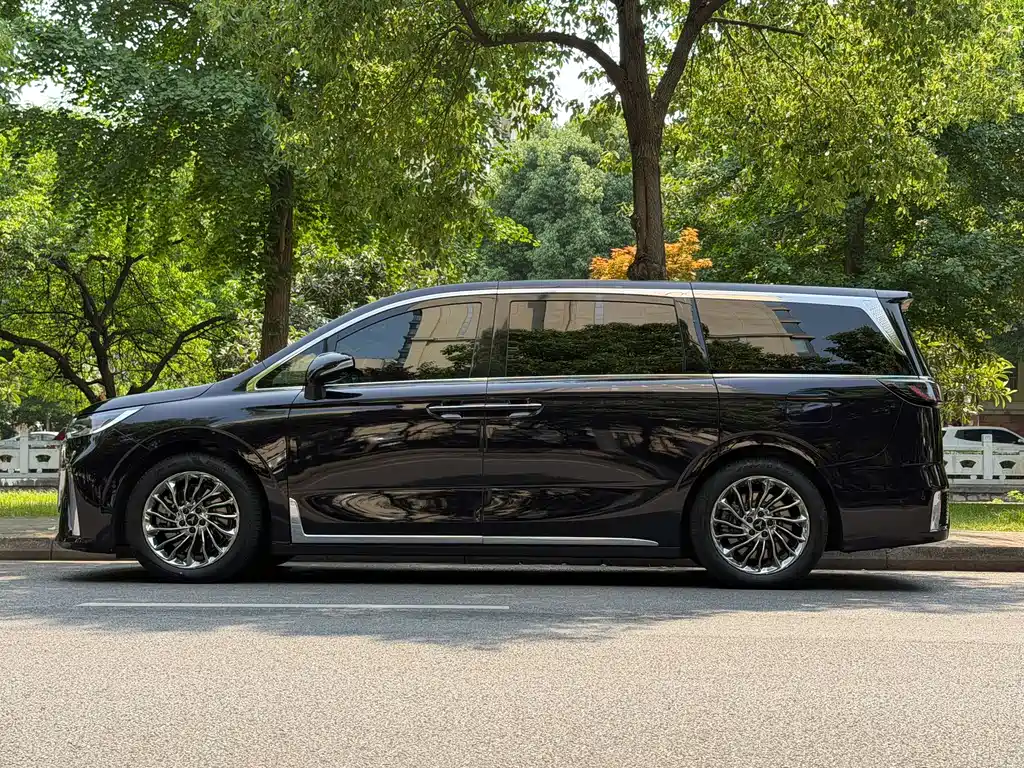 Voyah Voyah Dreamer 2024 PHEV Ultra Long Range Flagship Edition 2024 - thumbnail 25
