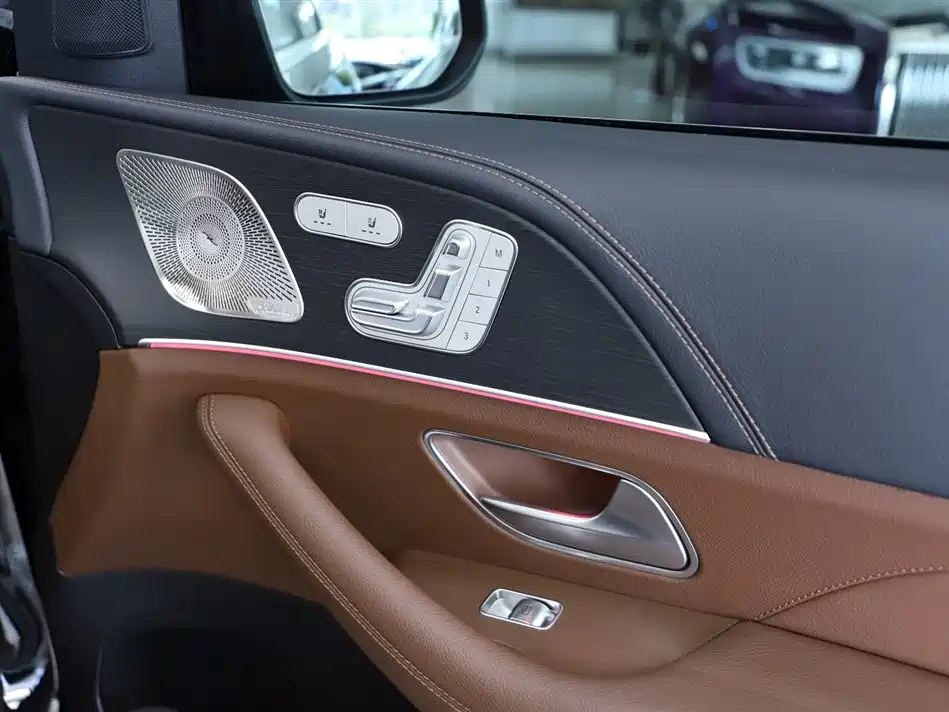 Mercedes-Benz Mercedes-Benz GLS 450 4MATIC 2024 - thumbnail 23