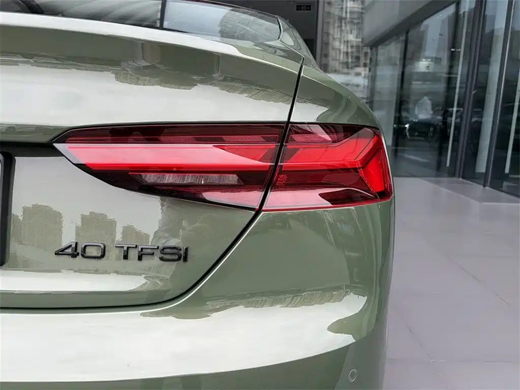Audi Audi A5 Sportback 2025 Collector's Edition 40 TFSI Dynamic 2025 - thumbnail 14