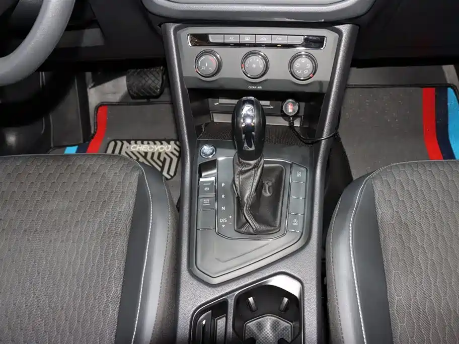 Volkswagen Tiguan L 2021 330TSI Automatic FWD Comfort Edition 2021 - thumbnail 15