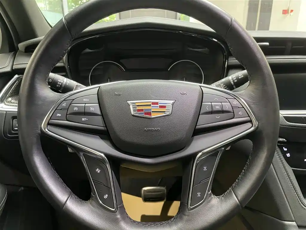 Cadillac Cadillac XT5 2021 28T AWD Leading Sport Trim 2021 - thumbnail 14