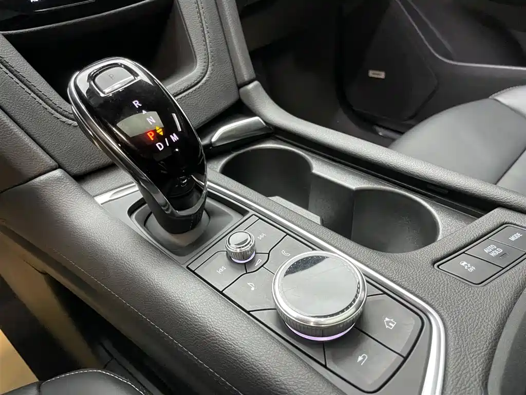 Cadillac Cadillac XT5 2021 28T AWD Leading Sport Trim 2021 - thumbnail 18