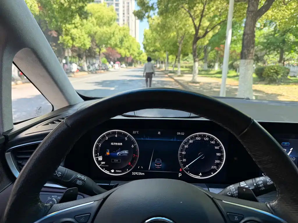 Buick Buick GL8 2022 Avenir 6-Seat Xianli Edition 2022 - thumbnail 24