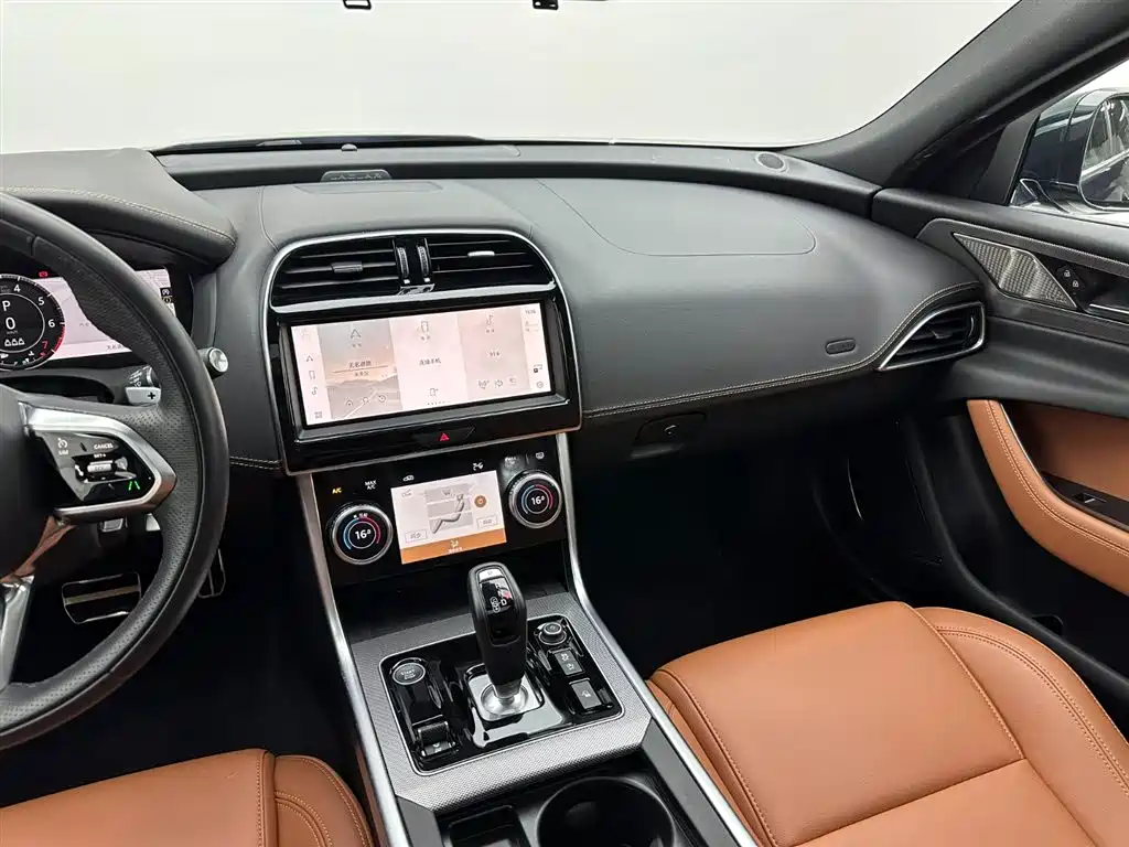 Jaguar Jaguar XEL 2024 2.0T 250PS R-DYNAMIC S 2024 - thumbnail 15