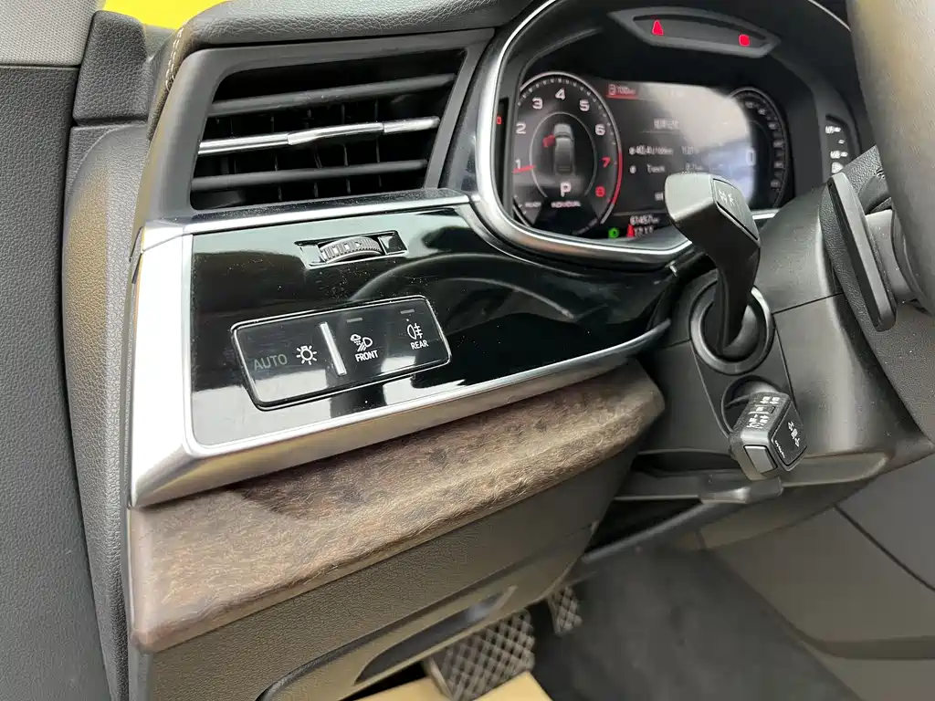 Audi Audi Q7 2023 45 TFSI quattro S line 2023 - thumbnail 5