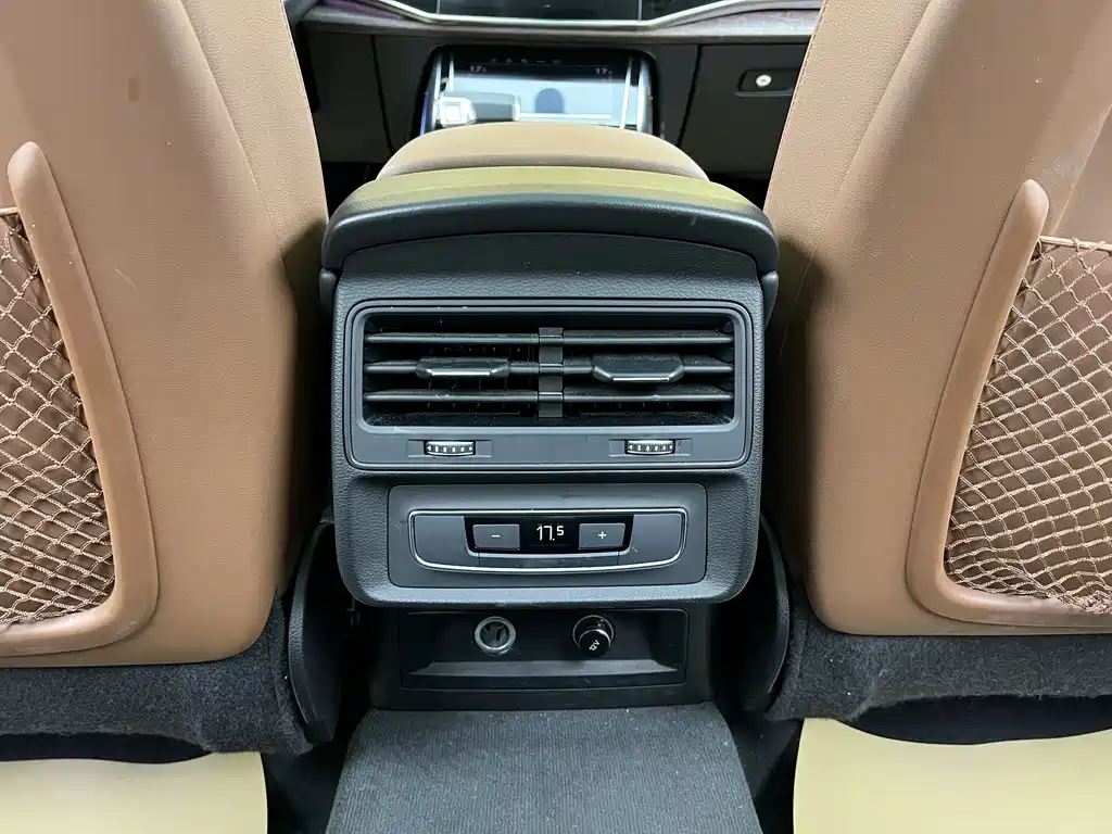 Audi Audi Q7 2023 45 TFSI quattro S line 2023 - thumbnail 28