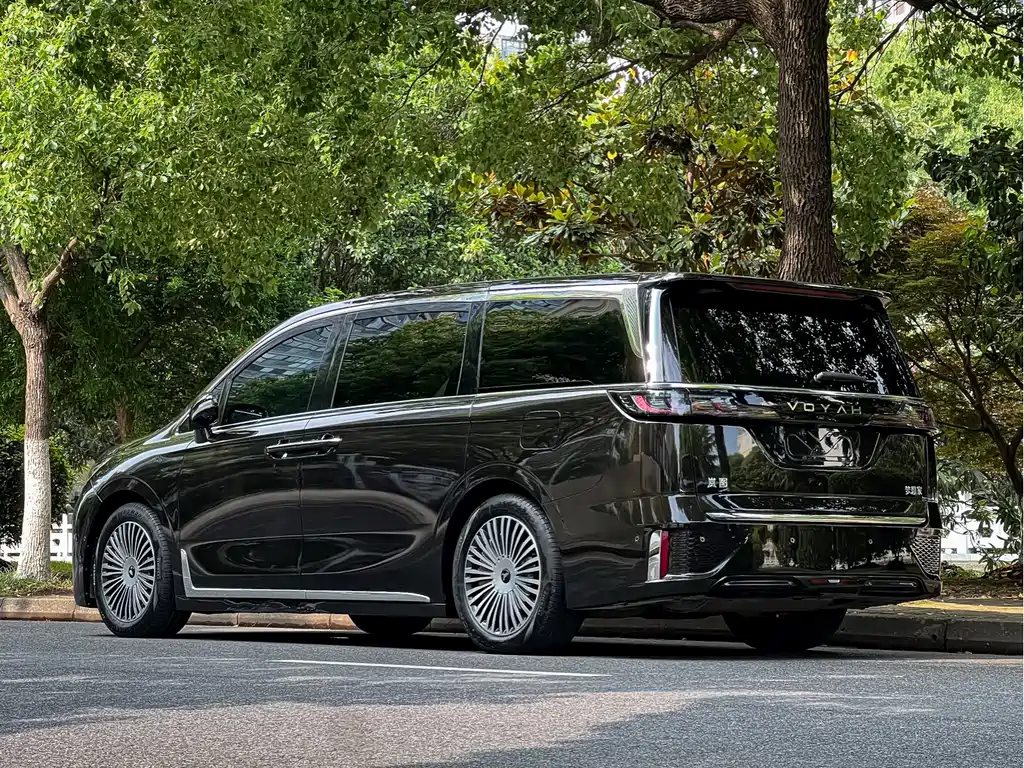 Voyah Voyah Dreamer 2025 PHEV AWD Flagship Kunpeng Edition 2024 - thumbnail 6