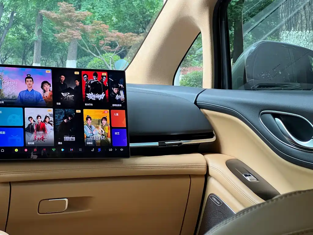 Voyah Voyah Dreamer 2025 PHEV AWD Flagship Kunpeng Edition 2024 - thumbnail 20