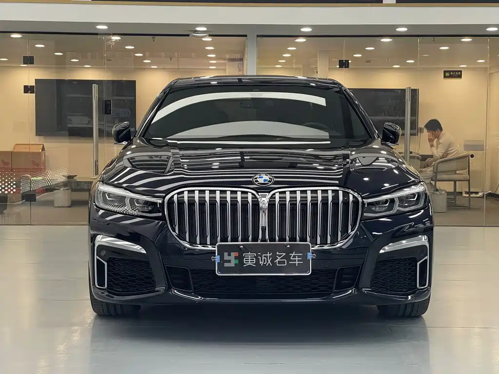 BMW BMW 7 Series 2021 740Li Leading Model M Sport Package 2022 - thumbnail 2