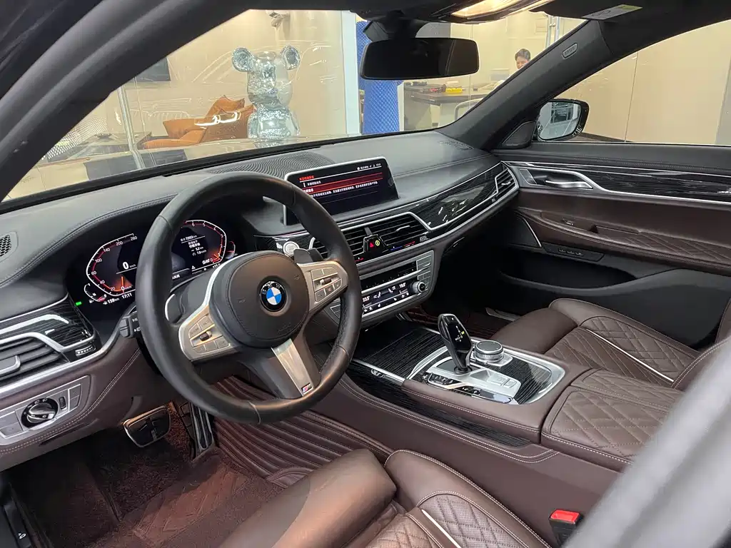 BMW BMW 7 Series 2021 740Li Leading Model M Sport Package 2022 - thumbnail 9
