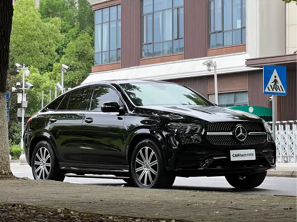 Mercedes-Benz Mercedes-Benz GLE Coupe 2020 GLE 350 4MATIC Coupe SUV Luxury 2021 - thumbnail 3