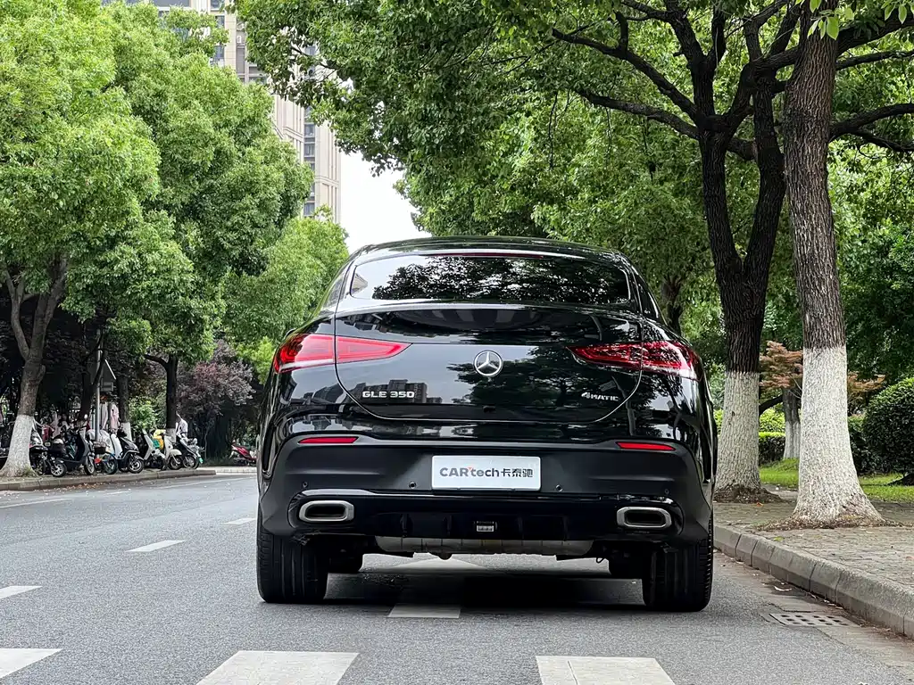 Mercedes-Benz Mercedes-Benz GLE Coupe 2020 GLE 350 4MATIC Coupe SUV Luxury 2021 - thumbnail 4