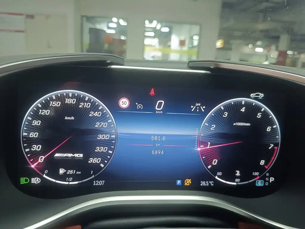 Mercedes-Benz Mercedes-Benz SL-Class AMG 2024 AMG SL 63 4MATIC+ 2025 - thumbnail 4