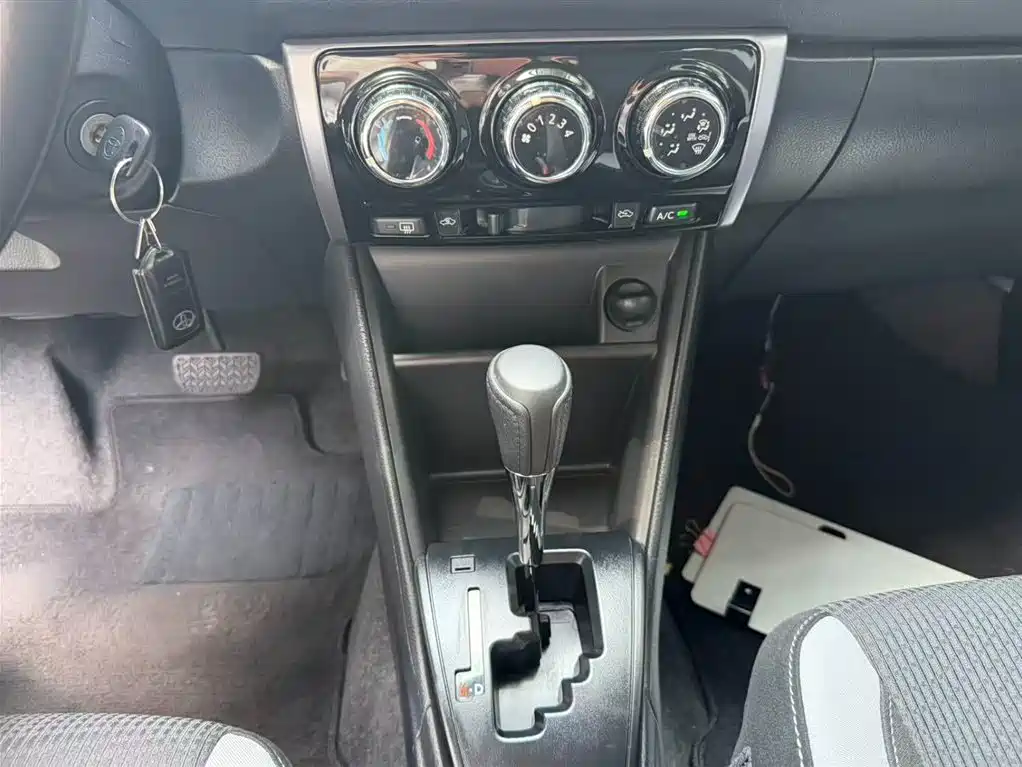 Toyota YARiS L 2022 Zhixuan X 1.5L CVT Leading PLUS Edition 2023 - thumbnail 2