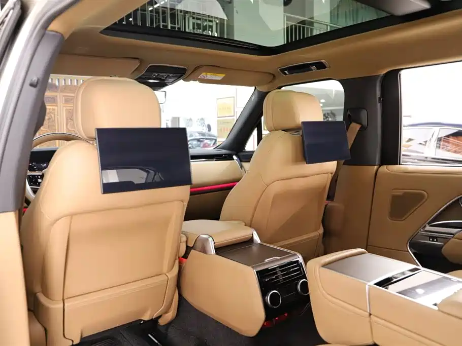 Land Rover Range Rover 2025 3.0 L6 400PS Autobiography LWB 2025 - thumbnail 9