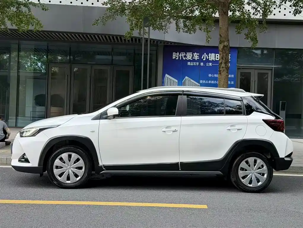 Toyota YARiS L 2022 Zhixuan X 1.5L CVT Leading PLUS Edition 2023 - thumbnail 9