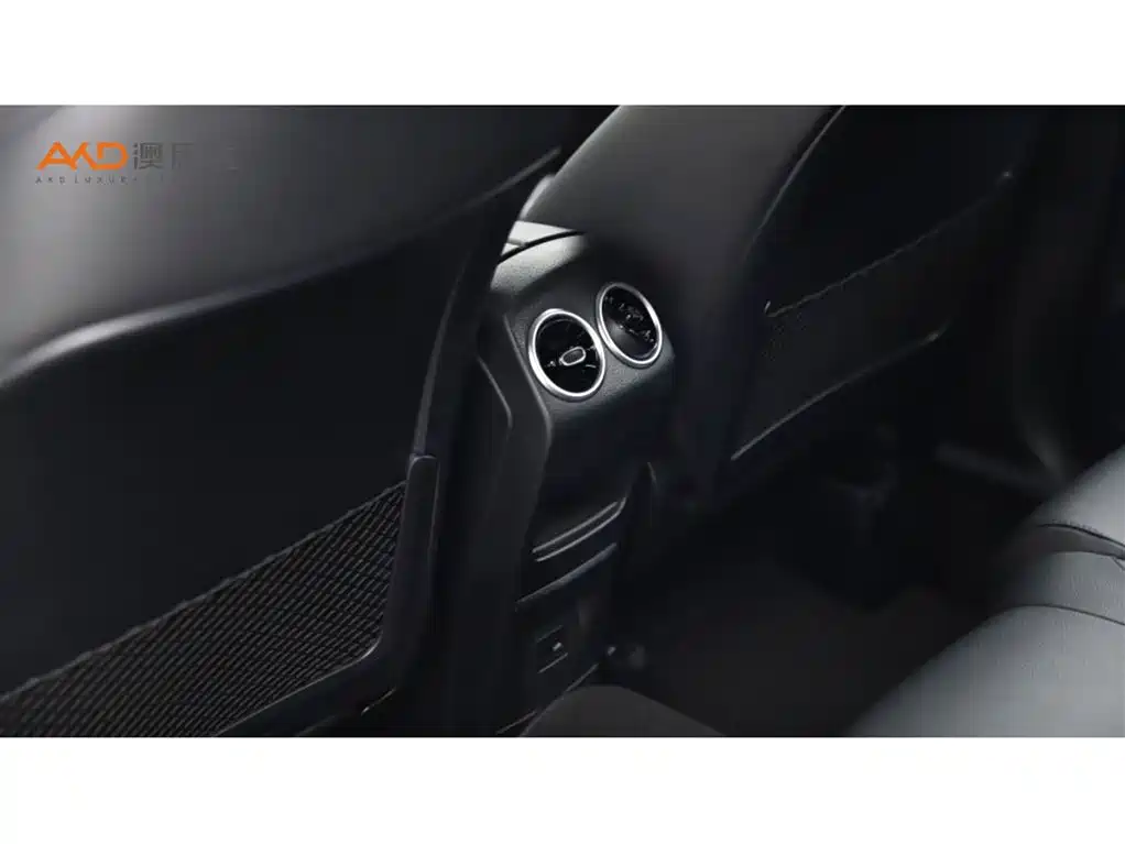 Mercedes-Benz Mercedes-Benz GLA 200 2022 - thumbnail 9