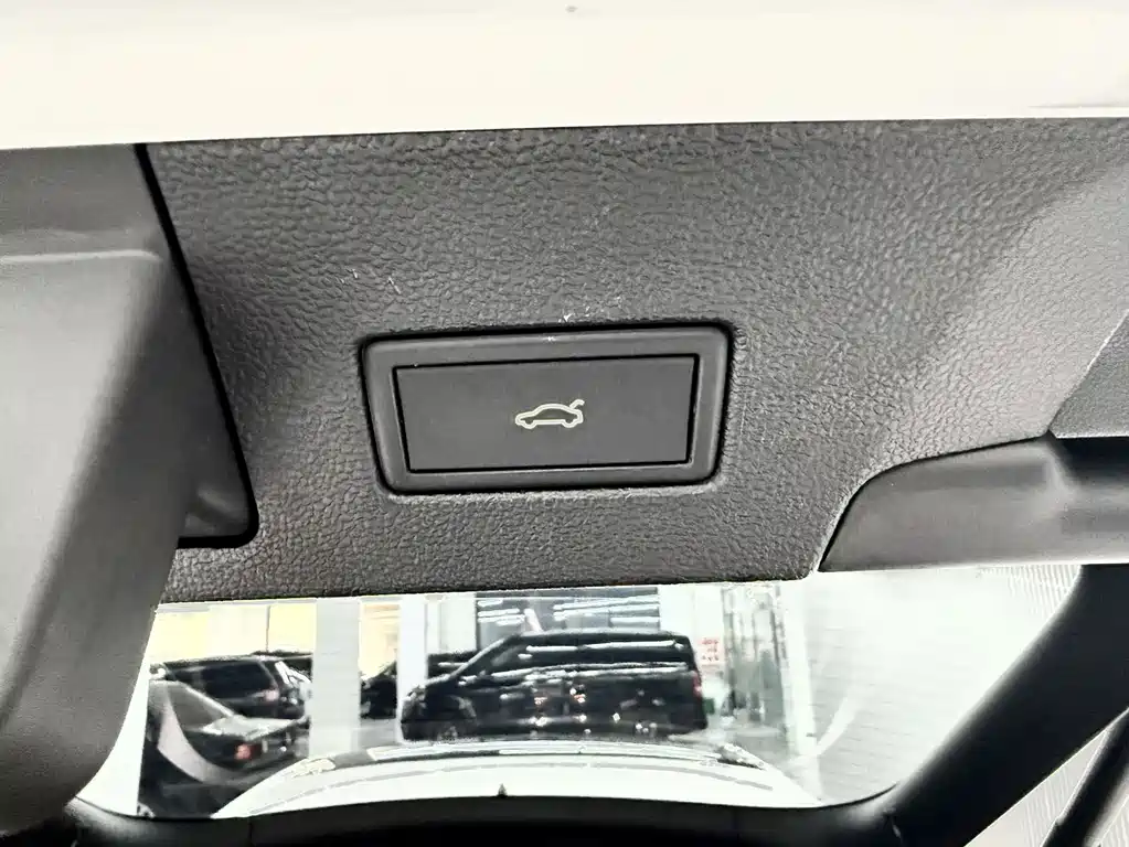 Volkswagen Volkswagen Lavida 2023 Lavida L 280TSI DSG Cool Edition 2023 - thumbnail 22
