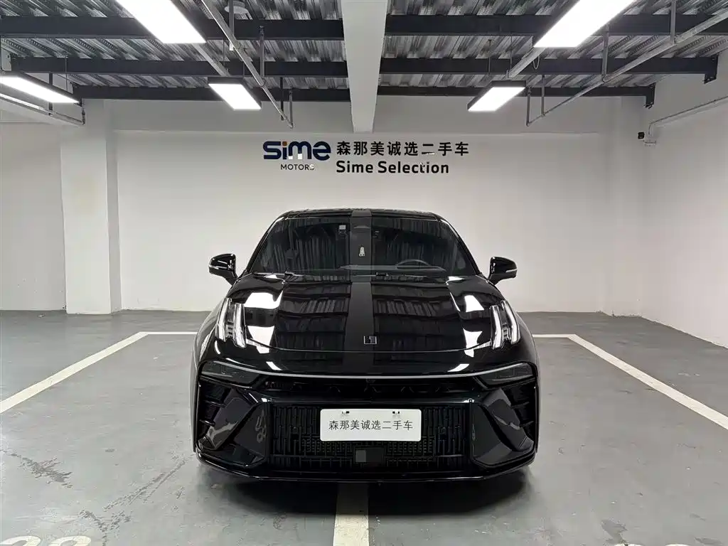 Lynk & Co Lynk & Co 03 2023 2.0TD DCT劲Halo 2024 - thumbnail 2
