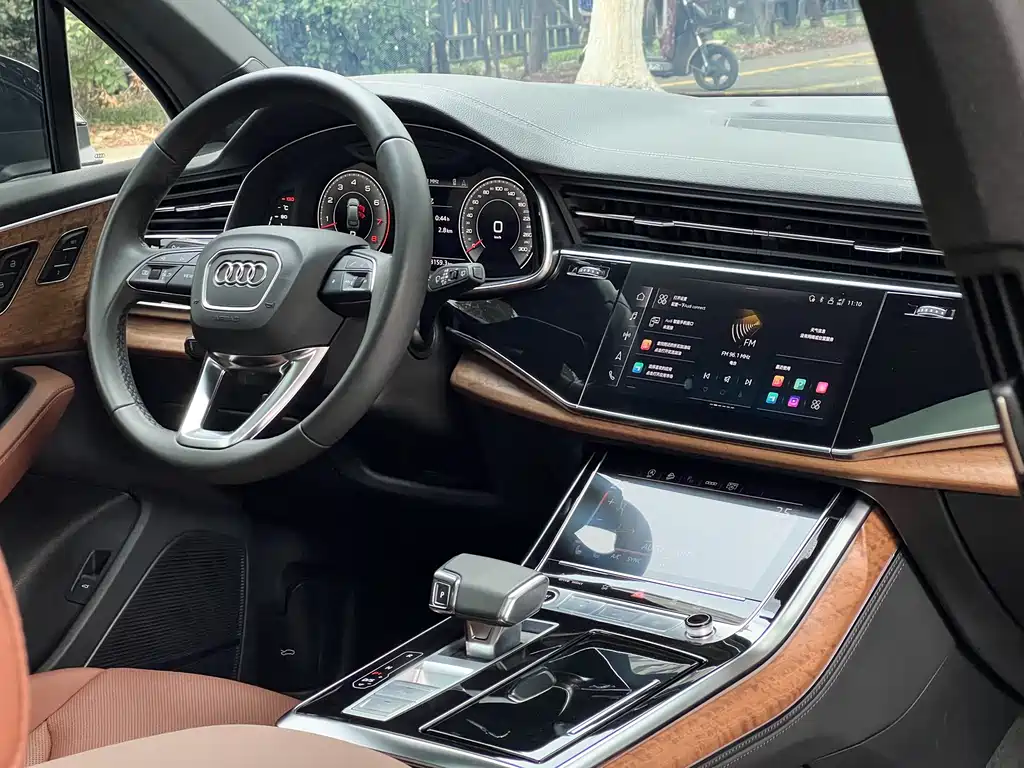 Audi Audi Q7 2023 55 TFSI quattro S line Ice and Snow Sports Edition 2023 - thumbnail 20