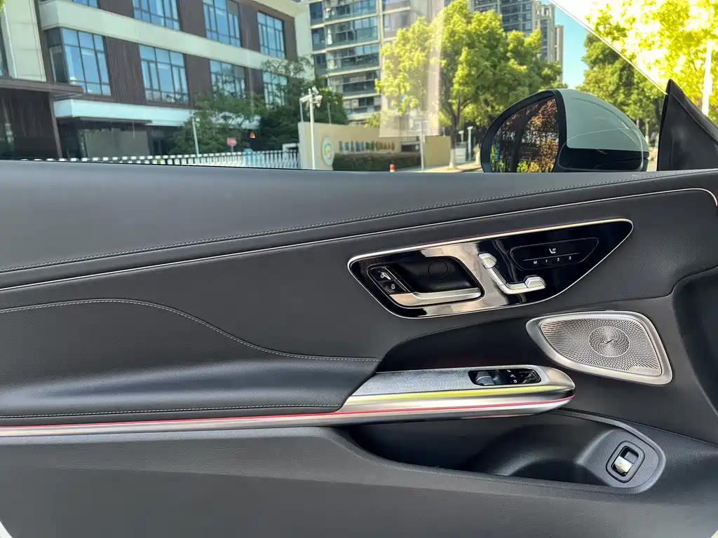 Mercedes-Benz Mercedes-Benz CLE 2024 CLE 300 4MATIC Coupe 2025 - thumbnail 15