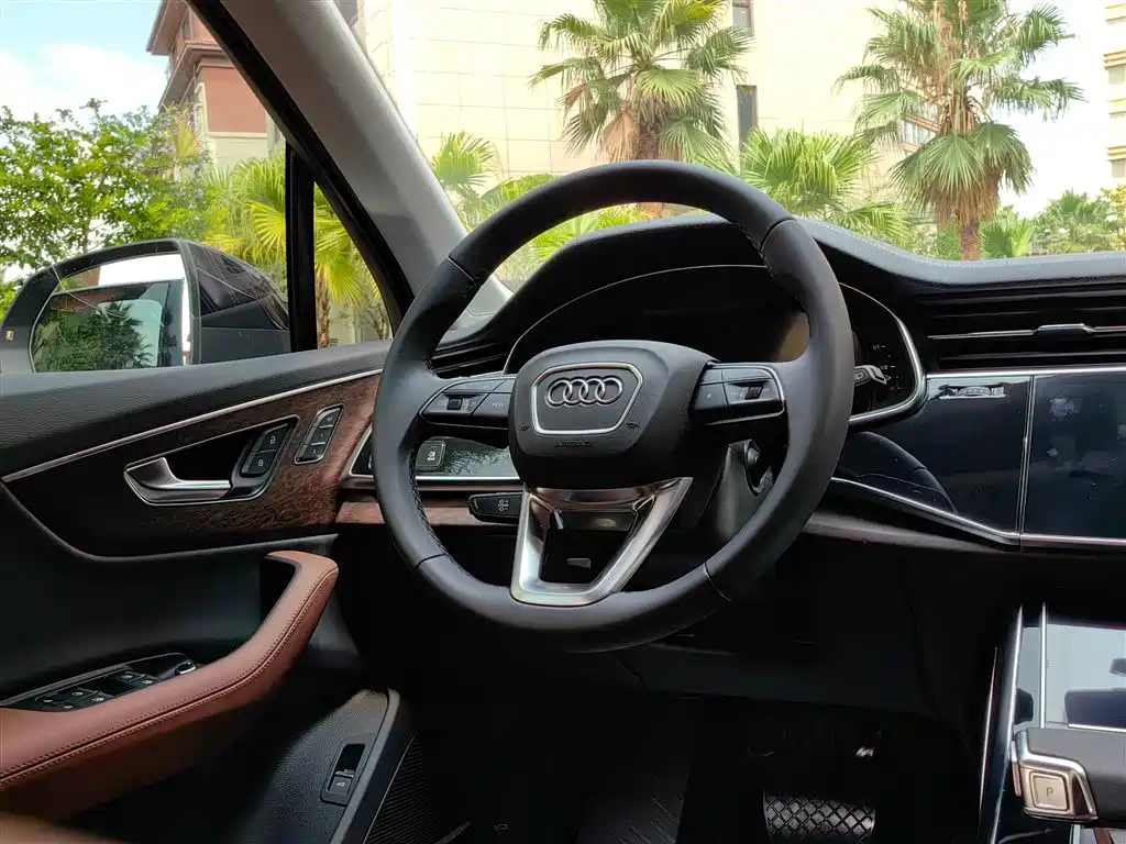 Audi Audi Q7 2023 55 TFSI quattro S line 2023 - thumbnail 7