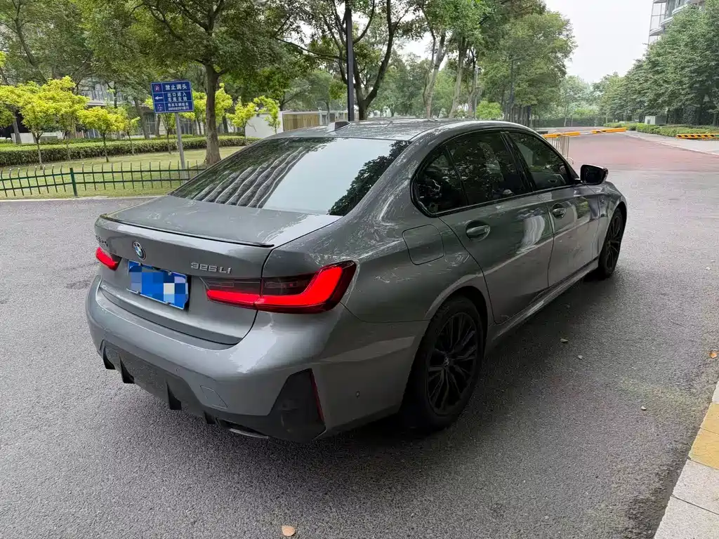 BMW BMW 3 Series 325i M Sport Night Edition 2023 - thumbnail 3