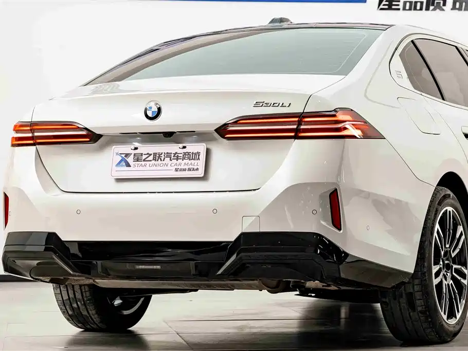 BMW BMW 5 Series 2025 530Li Leading Edition M Sport Package 2025 - thumbnail 7