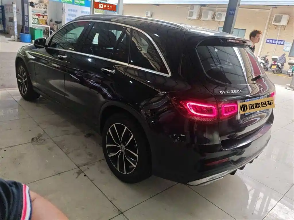 Mercedes-Benz Mercedes-Benz GLC 2021 GLC 260 L 4MATIC Luxury 2021 - thumbnail 5