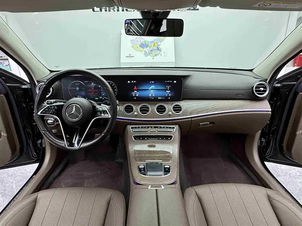Mercedes-Benz Mercedes-Benz E 350 e L 2022 - thumbnail 8