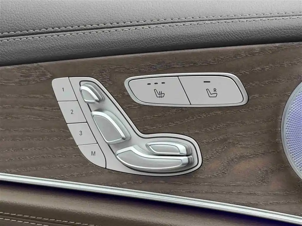 Mercedes-Benz Mercedes-Benz E 350 e L 2022 - thumbnail 14