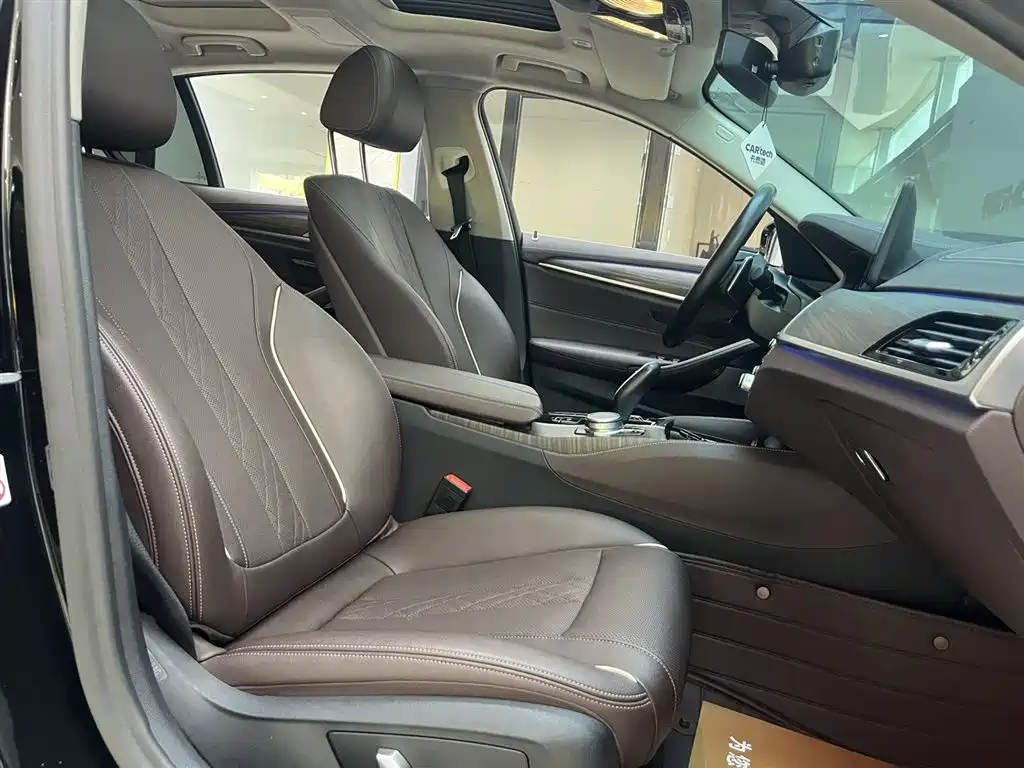 BMW BMW 5 Series 2021 530Li xDrive Luxury Package 2021 - thumbnail 13