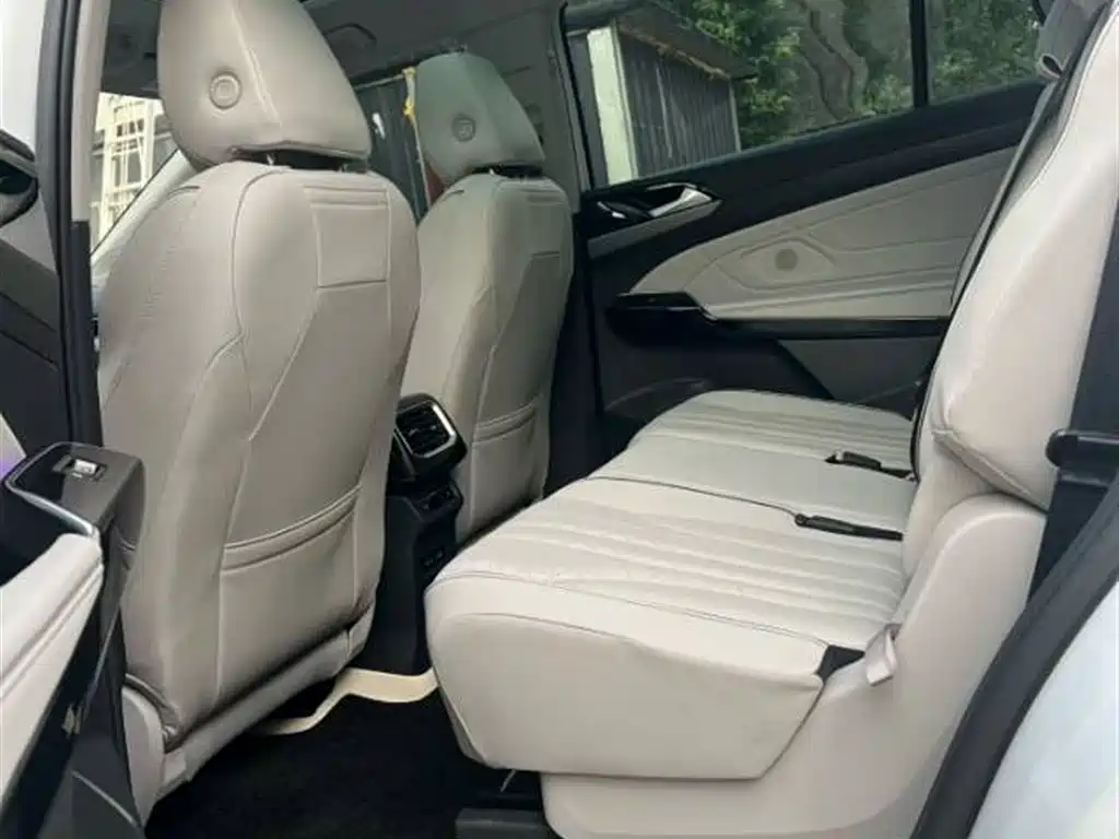 Volkswagen ID.6 X 2023 Upgrade Long Range 2024 - thumbnail 6