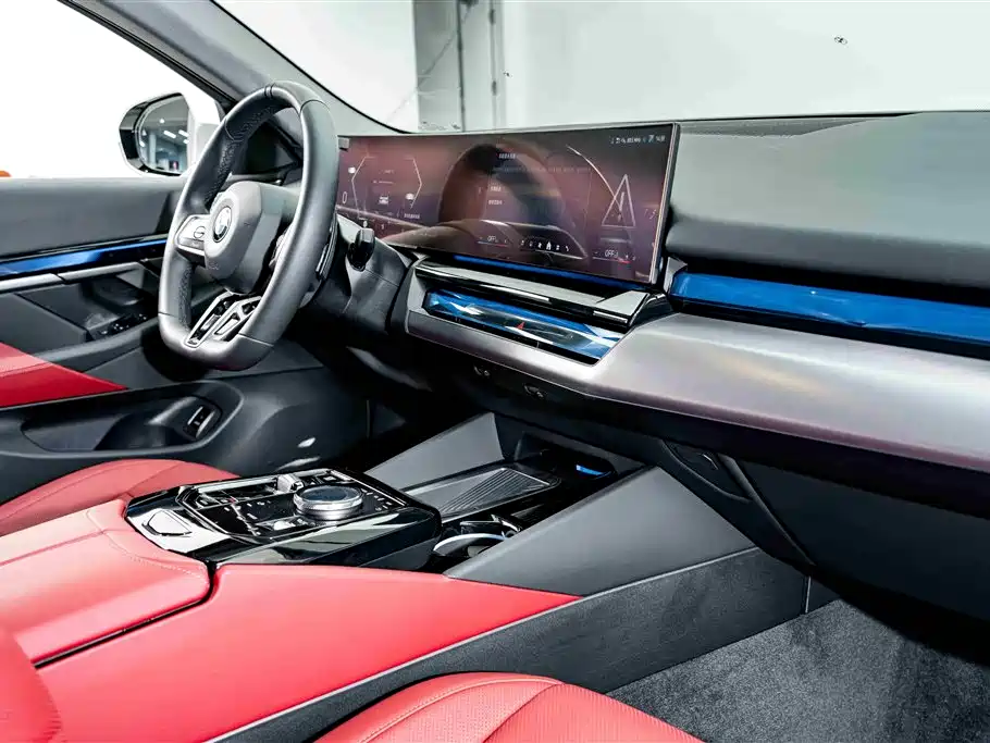 BMW BMW 5 Series 2025 530Li Leading Edition M Sport Package 2025 - thumbnail 18