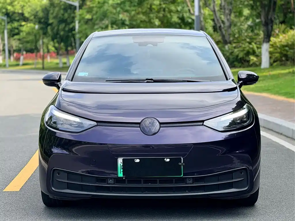 Volkswagen ID.3 Pure 2023 - thumbnail 2